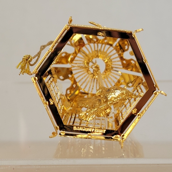 Danbury Mint 2006 Festive Bird Cage Christmas Ornament Gold Plated Collection - Picture 6 of 11